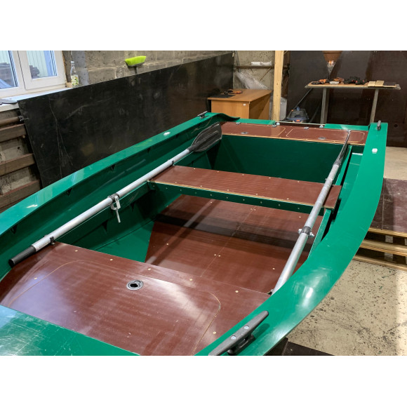 Лодка из Пнд Киммерия 400R Изумруд