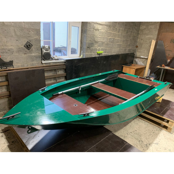Лодка из Пнд Киммерия 400R Изумруд