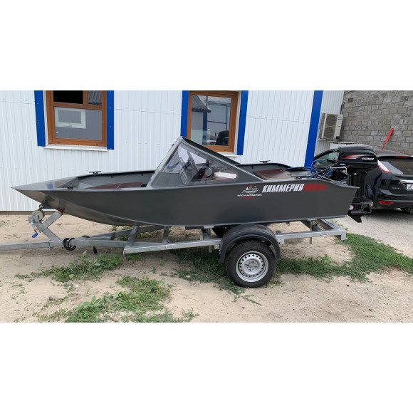 Лодка из Пнд Киммерия 400DCX Серая